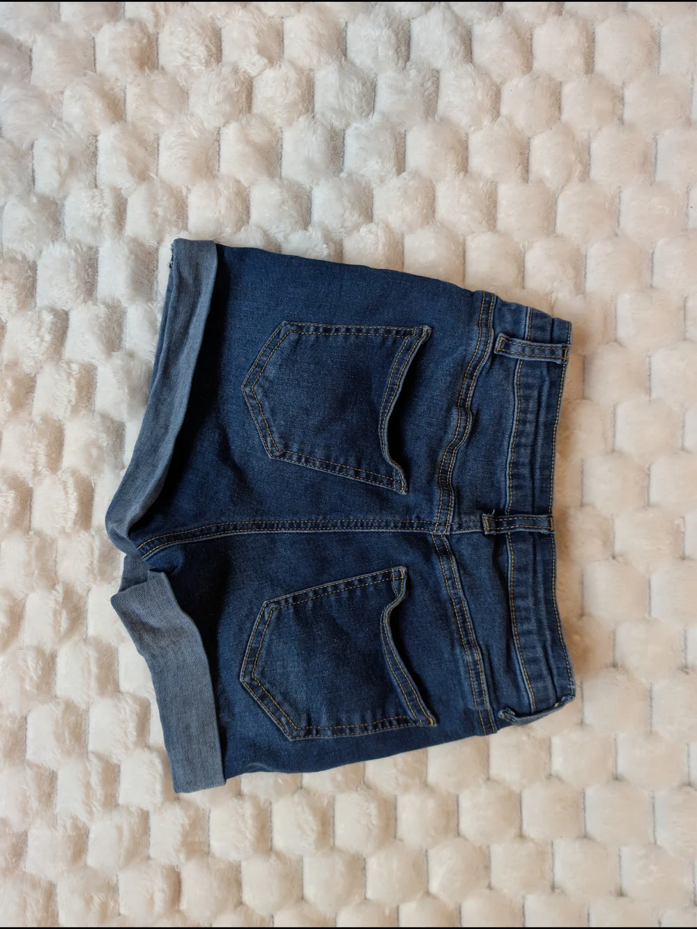 Shein High Waisted Cuffed Denim Shorts Dark Wash Size Small 4
